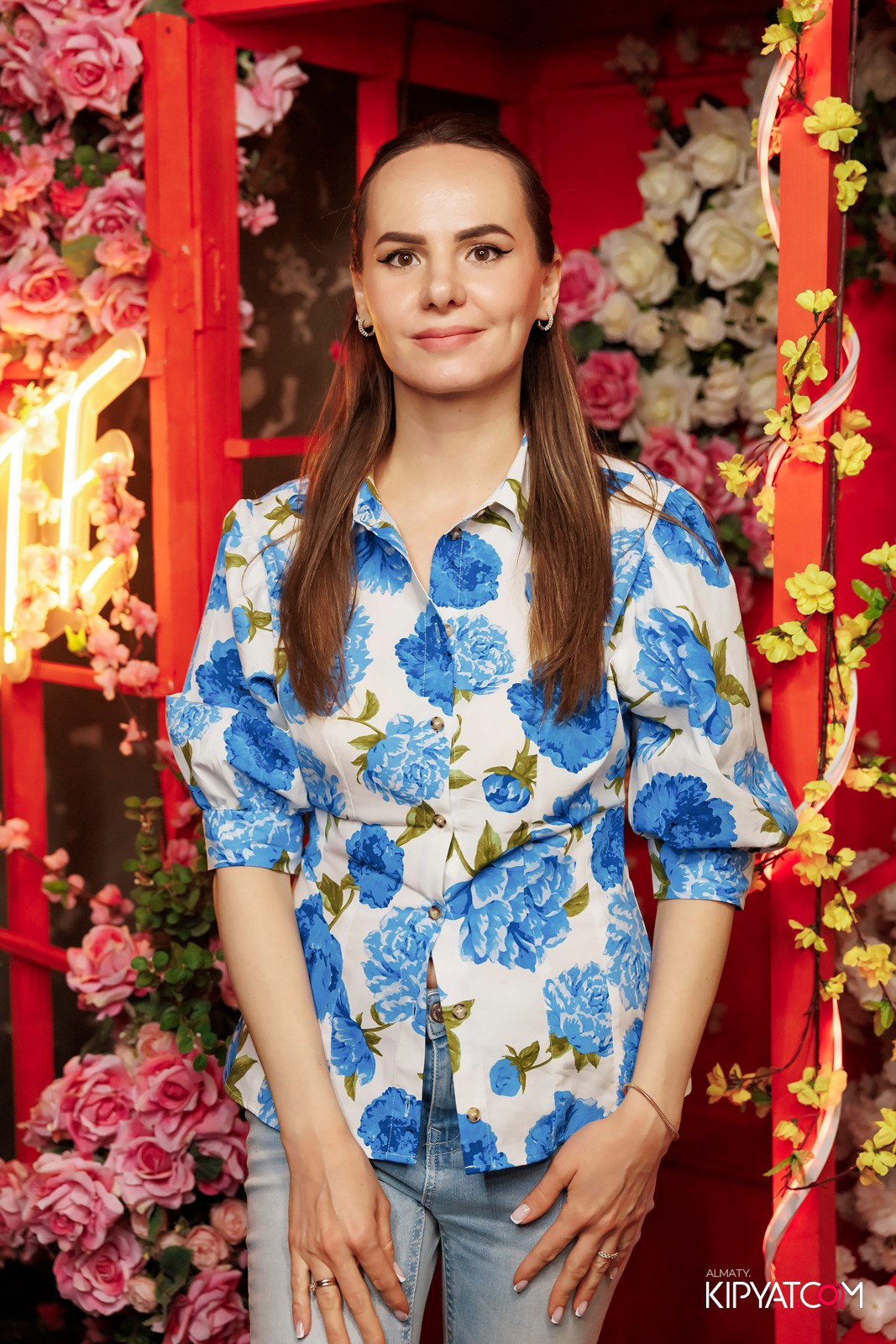 МУЗЫКАЛЬНОЕ ЛОТО В HIT RETRO. КИПЯТКОМ АЛМАТЫ! Фотосъемка мероприятий в Алматы