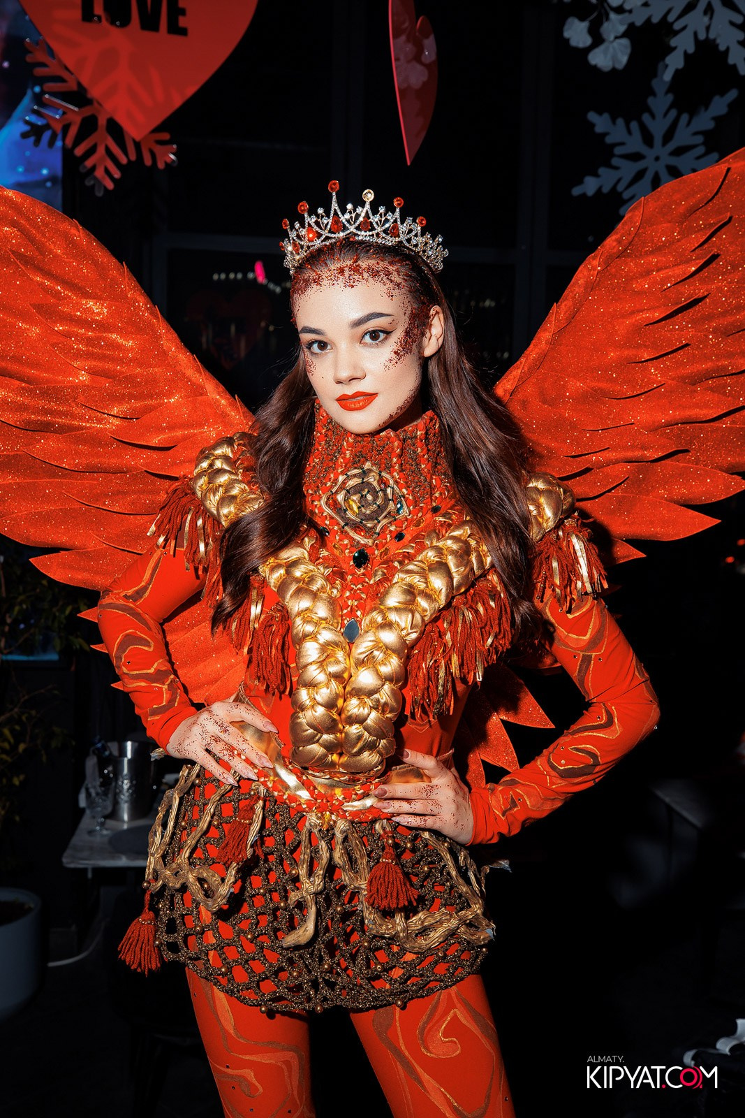 FRIENDS BAR & TERRACE. КИПЯТКОМ АЛМАТЫ!