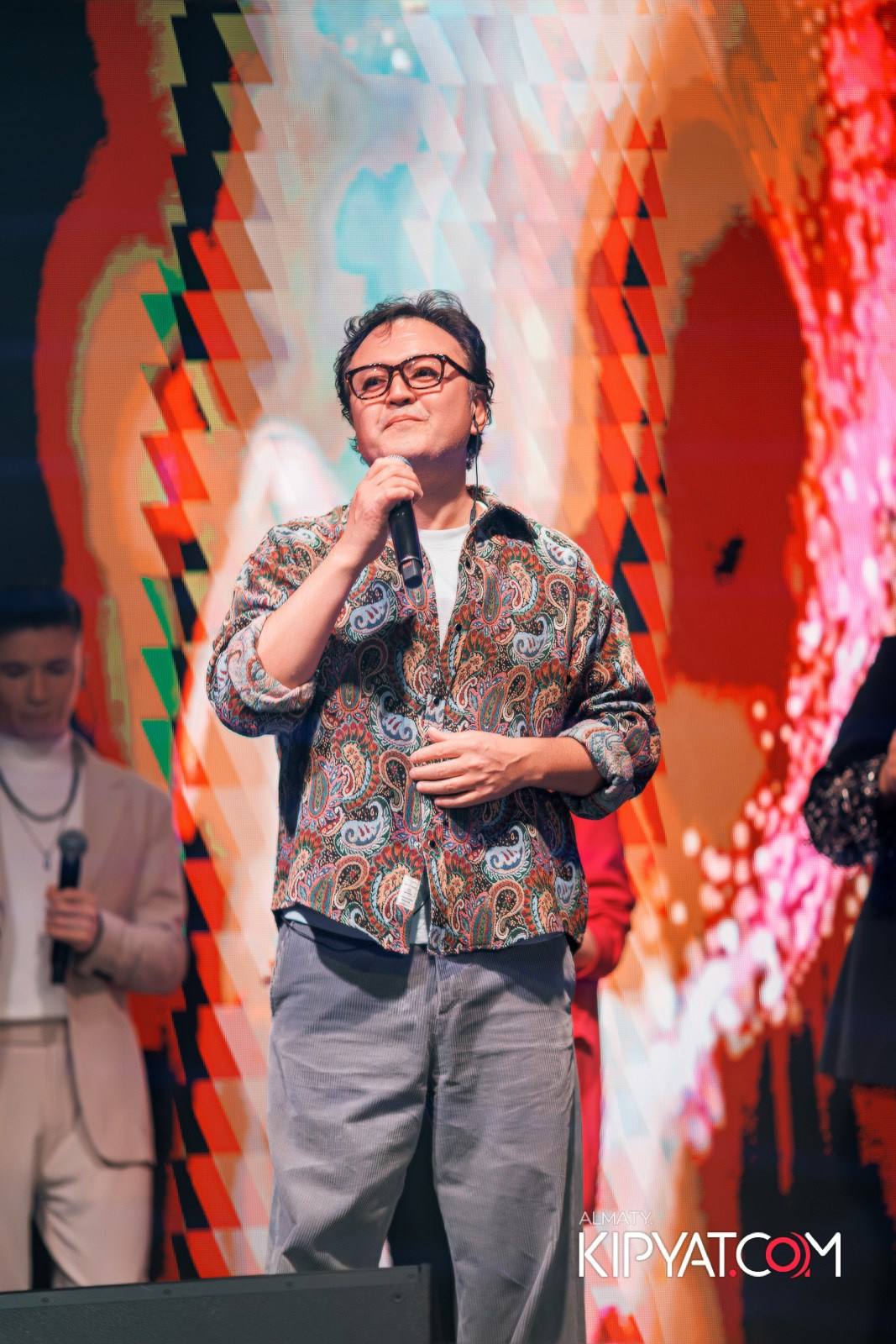 SANTA BARBARA — МЮЗИКЛ ДЖУЛИЯ. КИПЯТКОМ АЛМАТЫ!