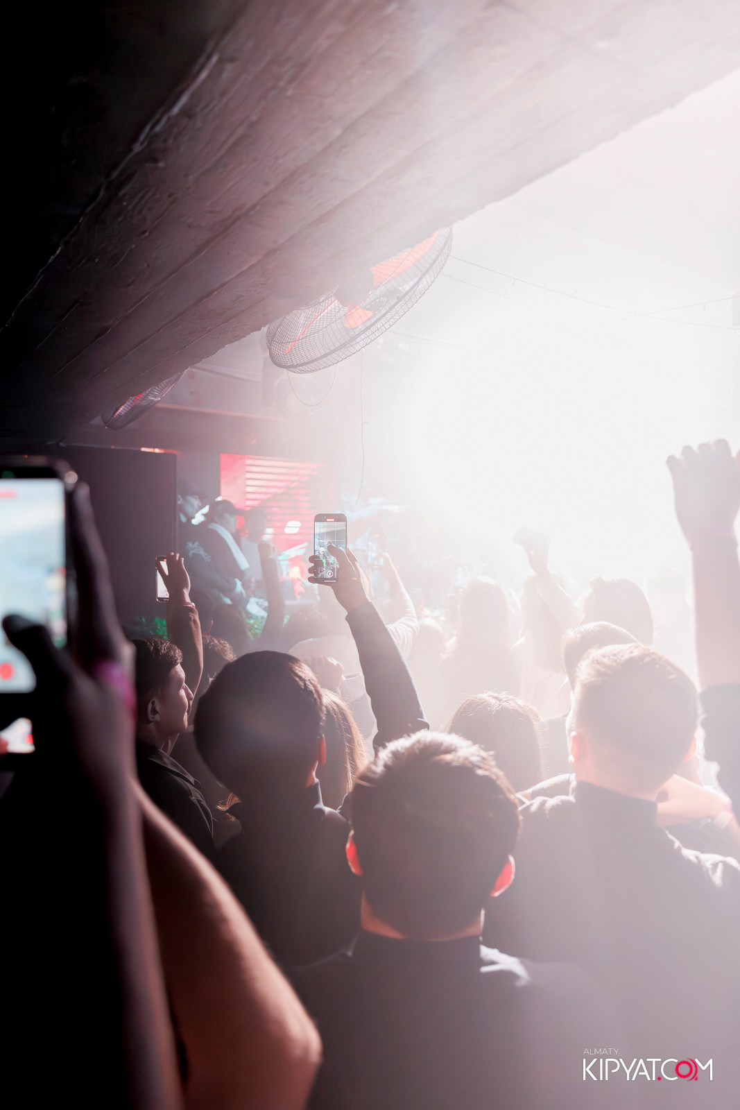 BHB. КИПЯТКОМ АЛМАТЫ!