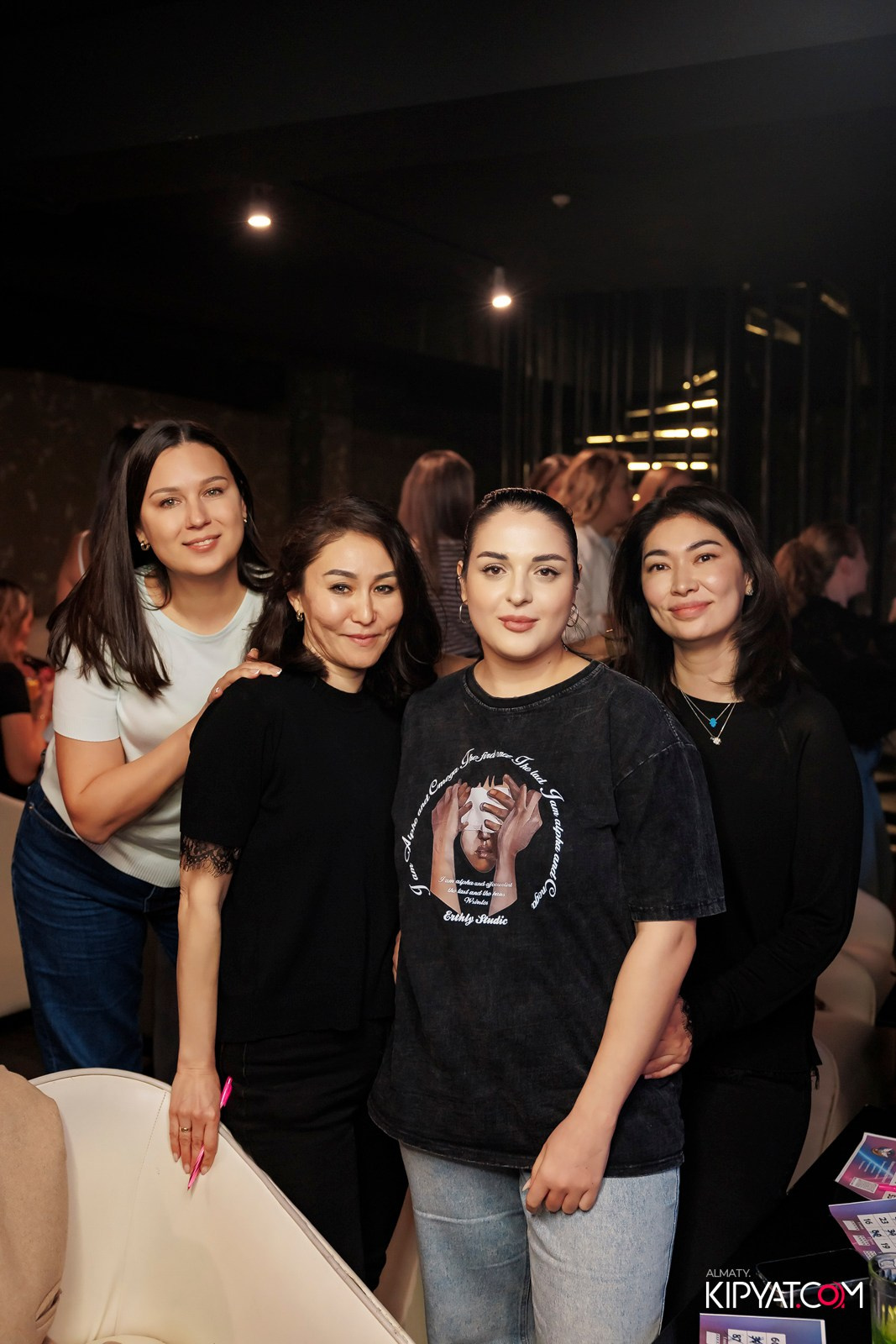 МУЗЫКАЛЬНОЕ ЛОТО В HIT RETRO. КИПЯТКОМ АЛМАТЫ! Фотосъемка мероприятий в Алматы