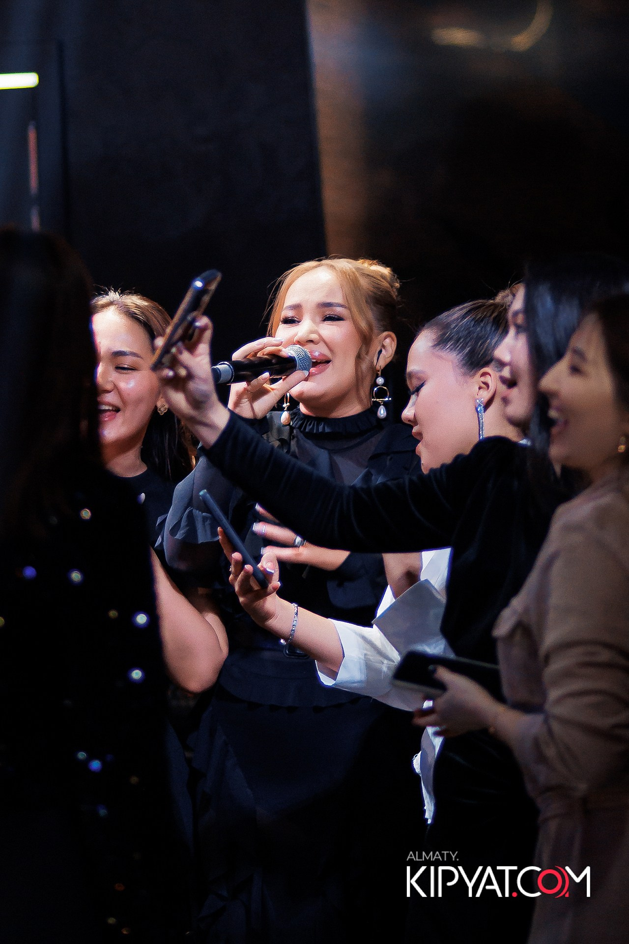 MOOD KARAOKE & TERRACE. КИПЯТКОМ АЛМАТЫ!