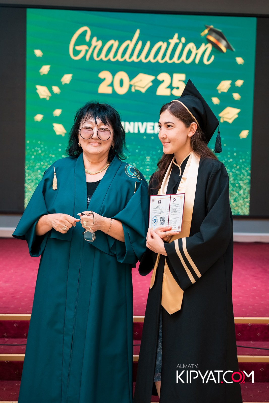 GRADUATION 2025 Q UNIVERSITY. КИПЯТКОМ АЛМАТЫ!
