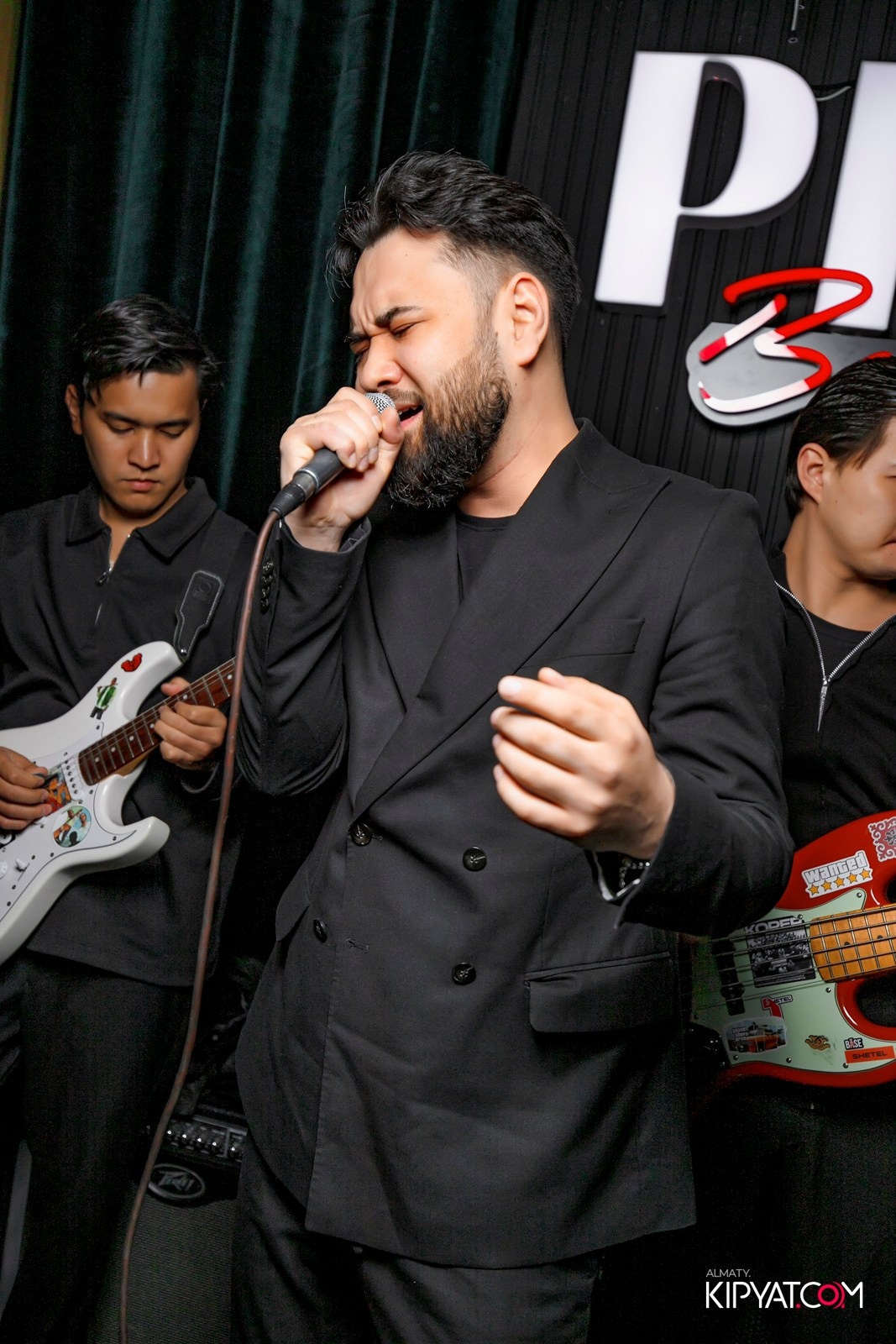 ПИНТА НА АУЭЗОВА. КИПЯТКОМ АЛМАТЫ! Фотосъемка мероприятий в Алматы