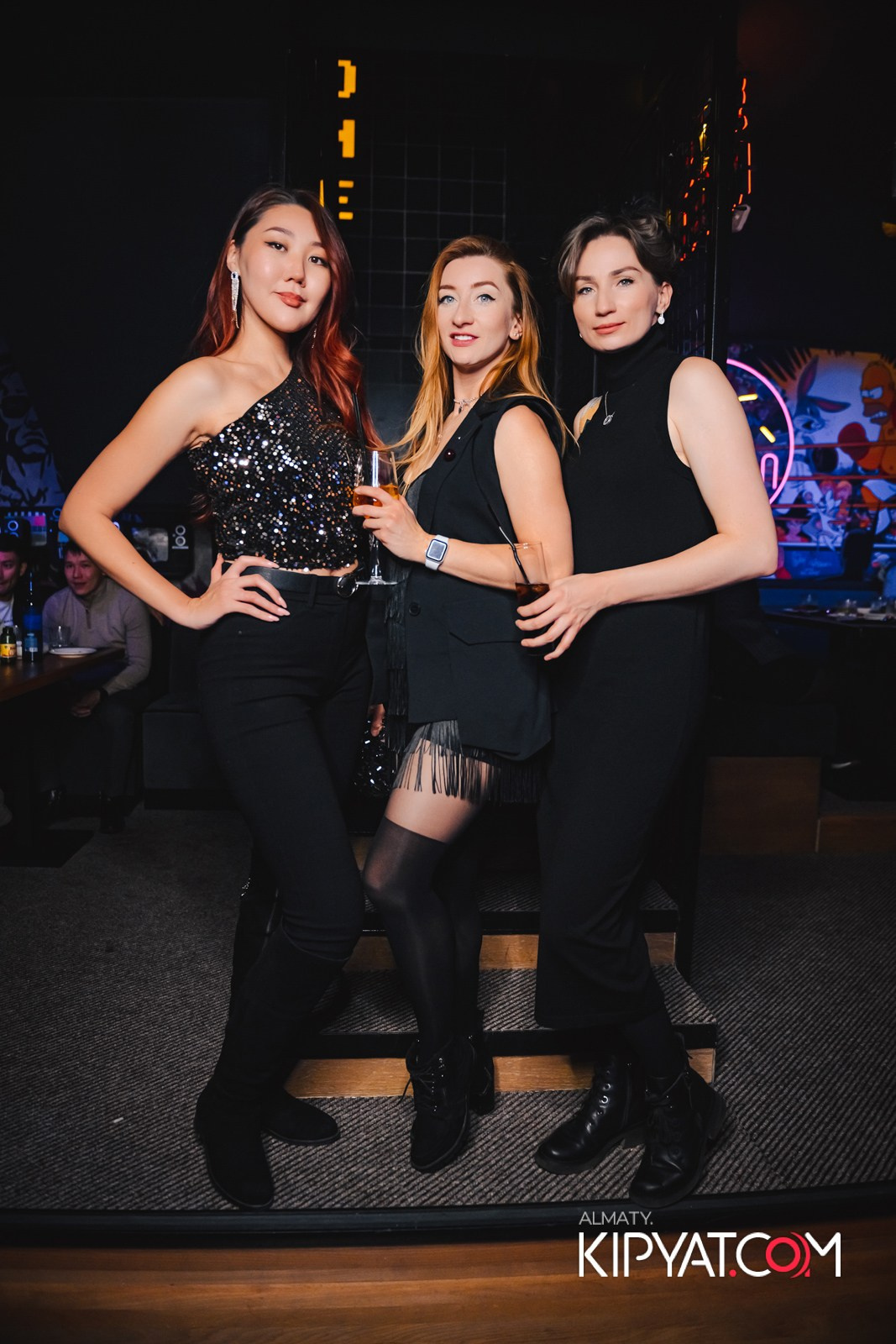 SANTA BARBARA — SPECIAL QUEST МИТЯ ФОМИН. КИПЯТКОМ АЛМАТЫ!