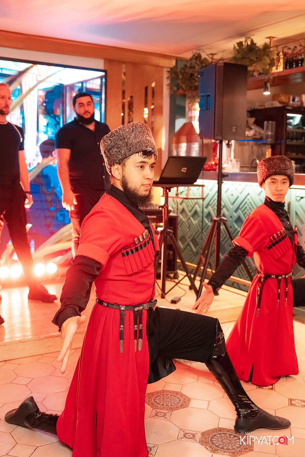 MODI RESTORANCHIK. КИПЯТКОМ АЛМАТЫ!