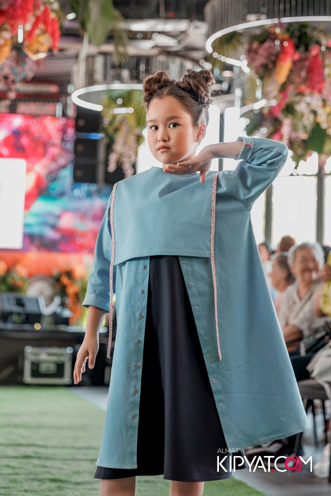 PROM KIDS FASHION SHOW. КИПЯТКОМ АЛМАТЫ!