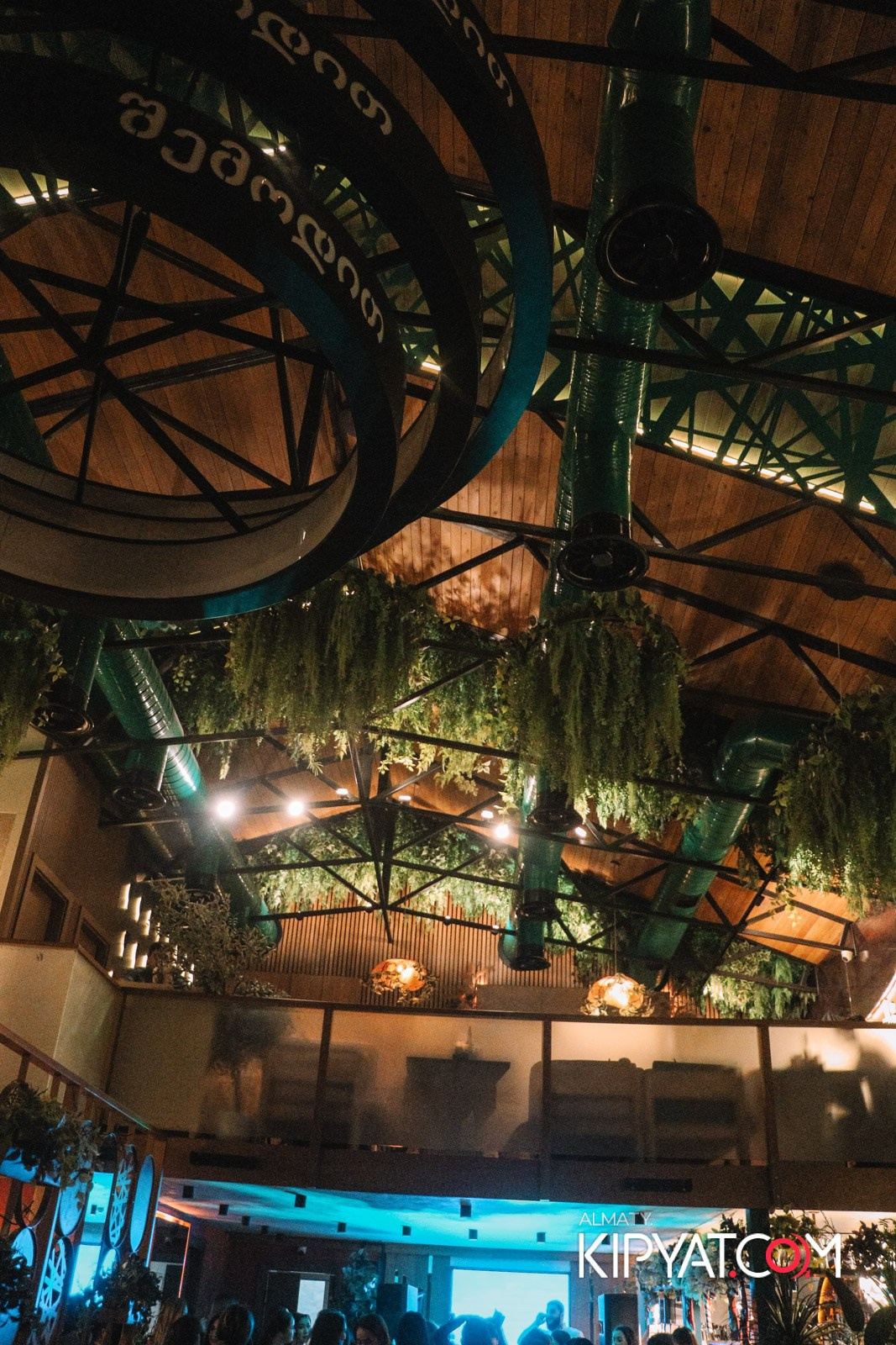 MODI RESTORANCHIK. КИПЯТКОМ АЛМАТЫ!