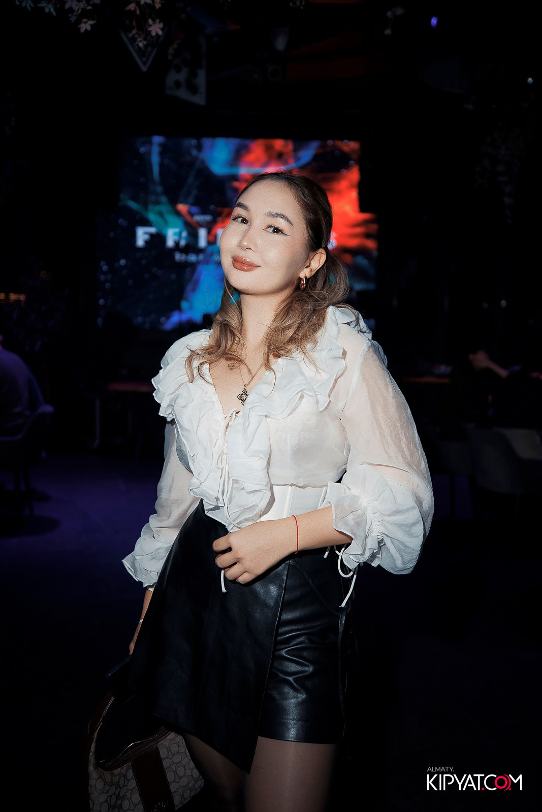 FRIENDS BAR & TERRACE. КИПЯТКОМ АЛМАТЫ!