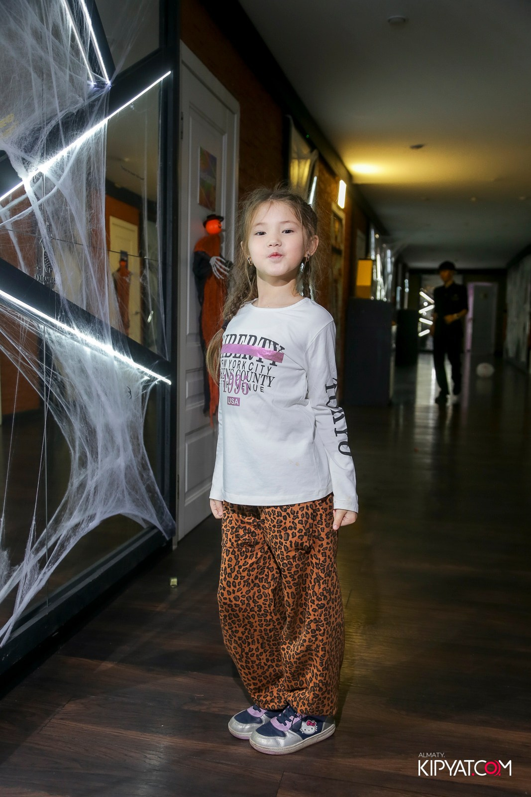 УХО И МЕДВЕДЬ НА САИНА. КИПЯТКОМ АЛМАТЫ!