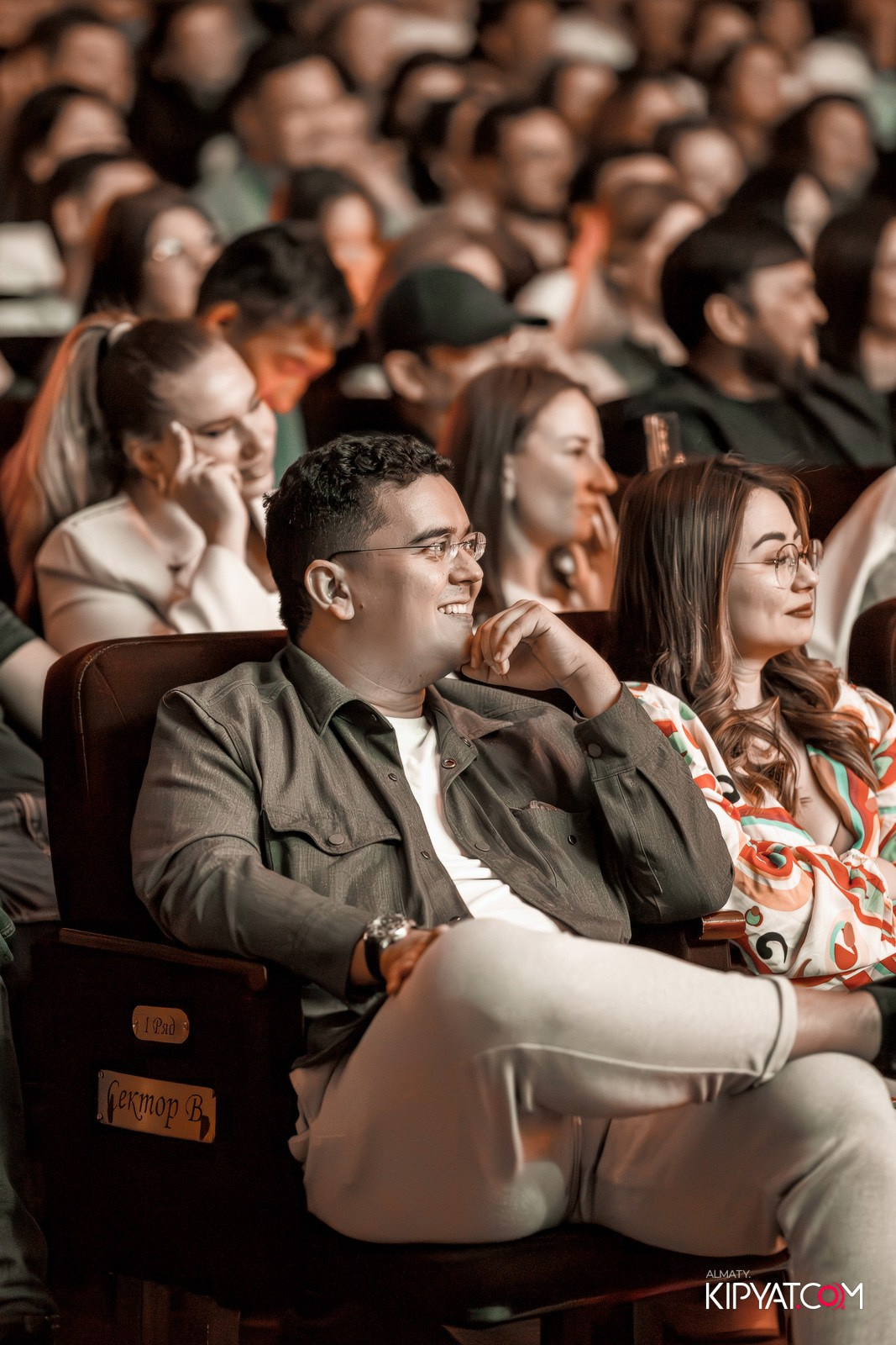 STAND UP КОНЦЕРТ АЛЕКСАНДА МЕРКУЛЬ. КИПЯТКОМ АЛМАТЫ!