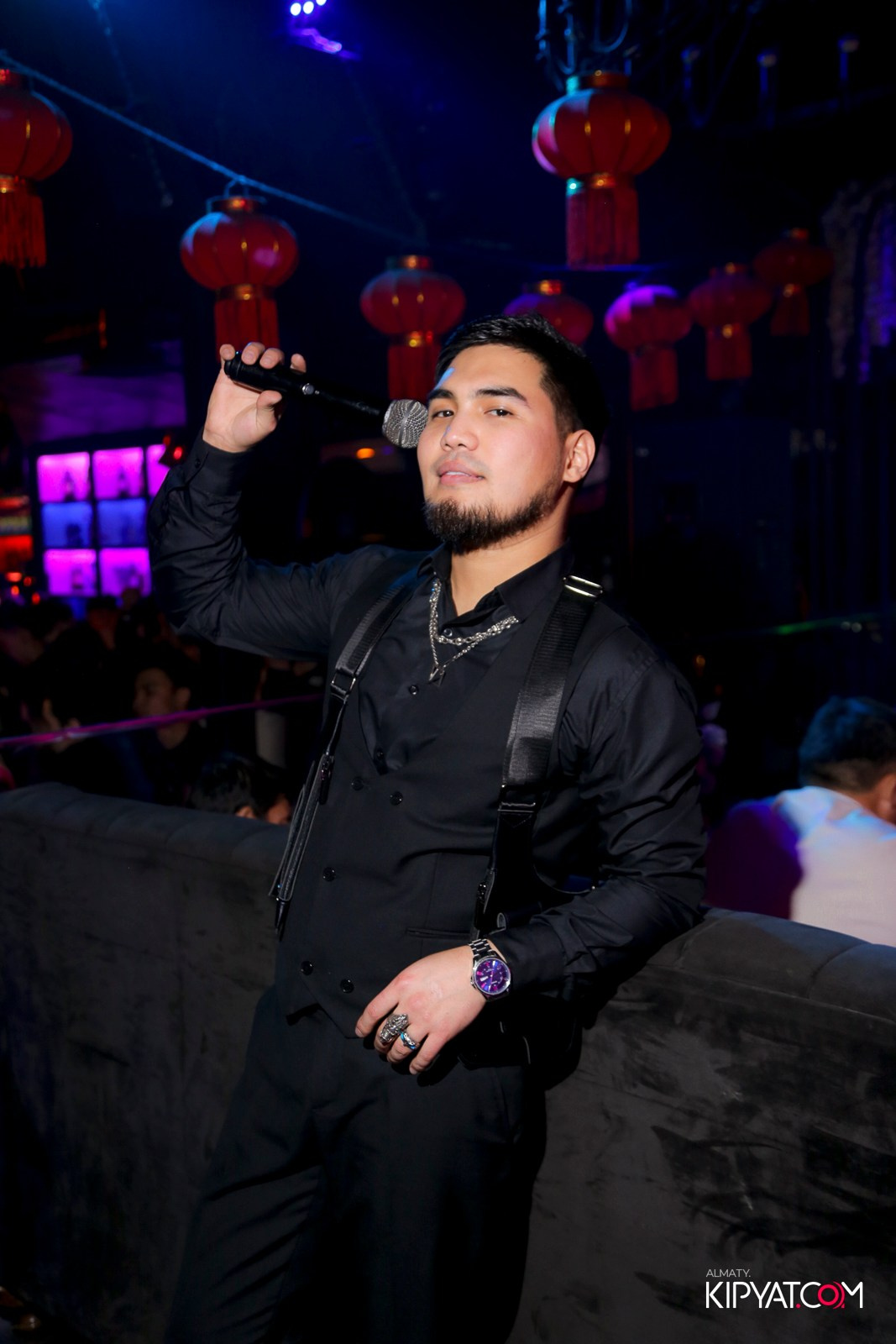 UYAT EMES BAR. КИПЯТКОМ АЛМАТЫ!