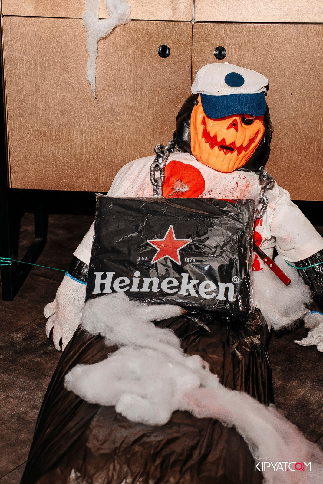 HALLOWEEN — ПИНТА MEGA ALMA-ATA. КИПЯТКОМ АЛМАТЫ!