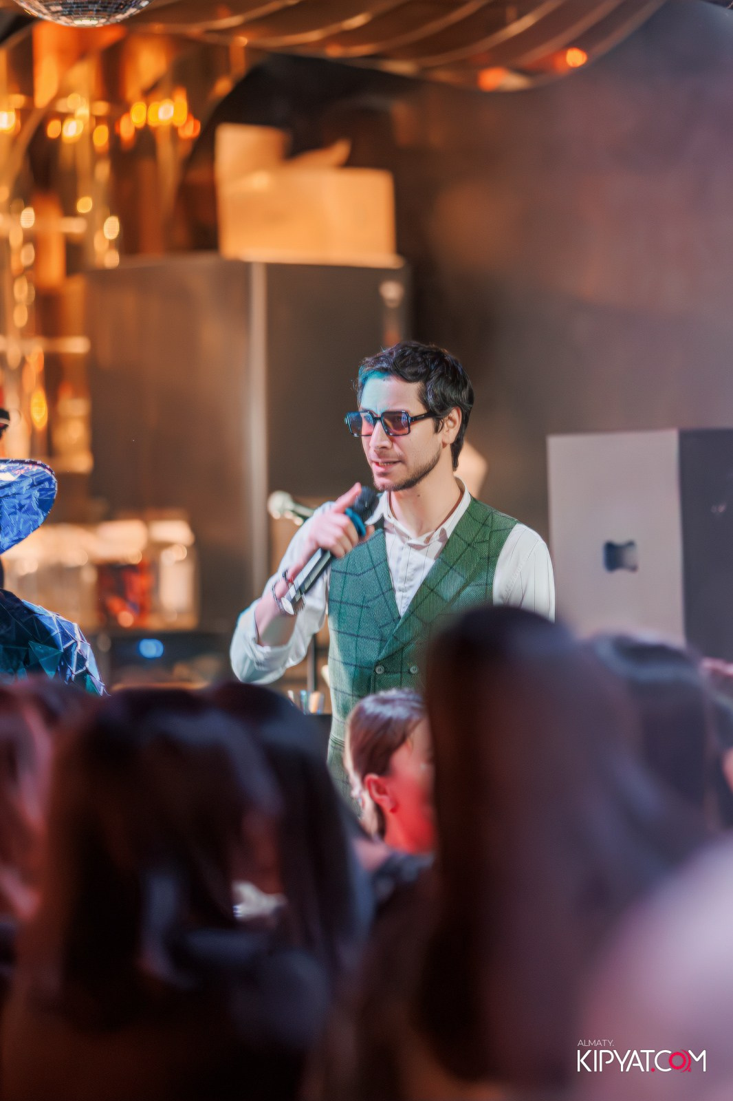 MOOD KARAOKE & TERRACE. КИПЯТКОМ АЛМАТЫ!