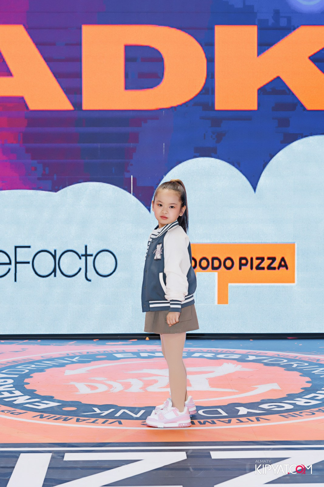 ДЕТСКИЙ МОДНЫЙ ПОКАЗ ОТ МОДЕЛЬНОГО АГЕНТСТВА «KIDSFACE». КИПЯТКОМ АЛМАТЫ!