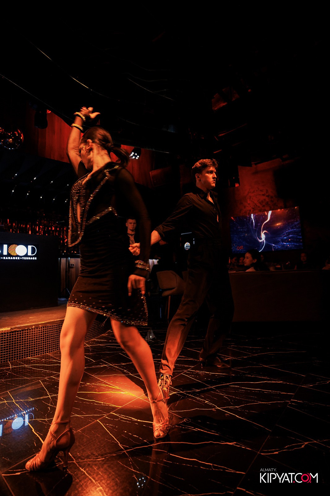 MOOD KARAOKE BAR & TERRACE. КИПЯТКОМ АЛМАТЫ!