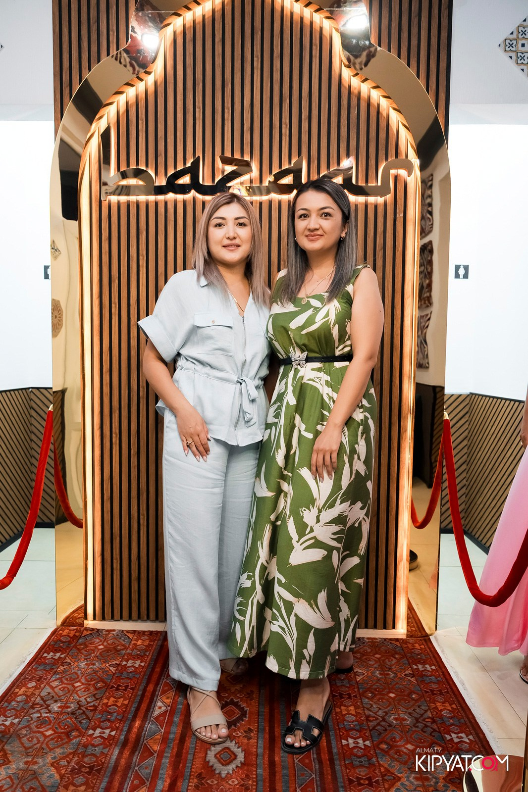 СЕМЕЙНЫЙ РЕСТОРАН BAZAAR. КИПЯТКОМ АЛМАТЫ!