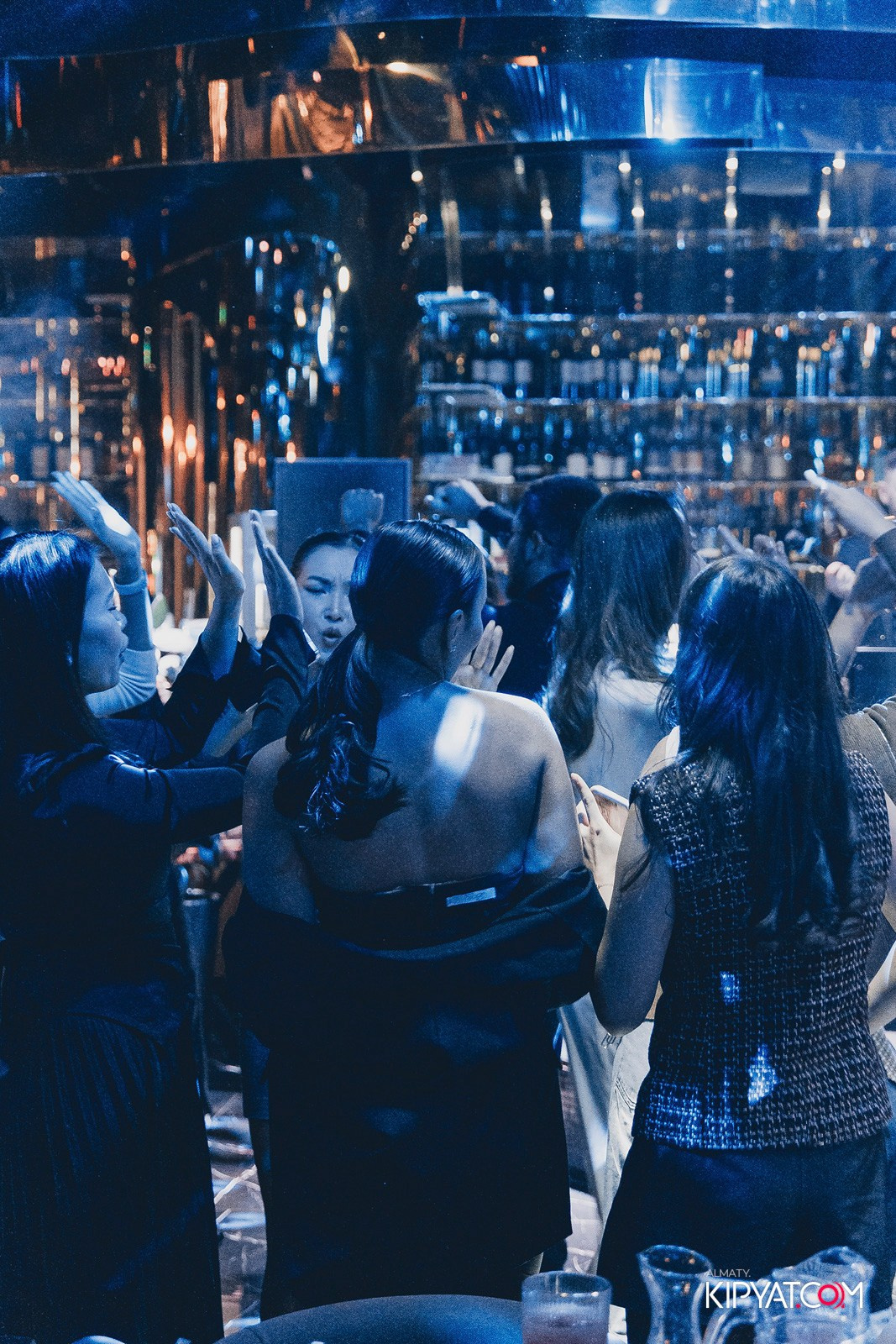 MOOD KARAOKE & TERRACE. КИПЯТКОМ АЛМАТЫ!