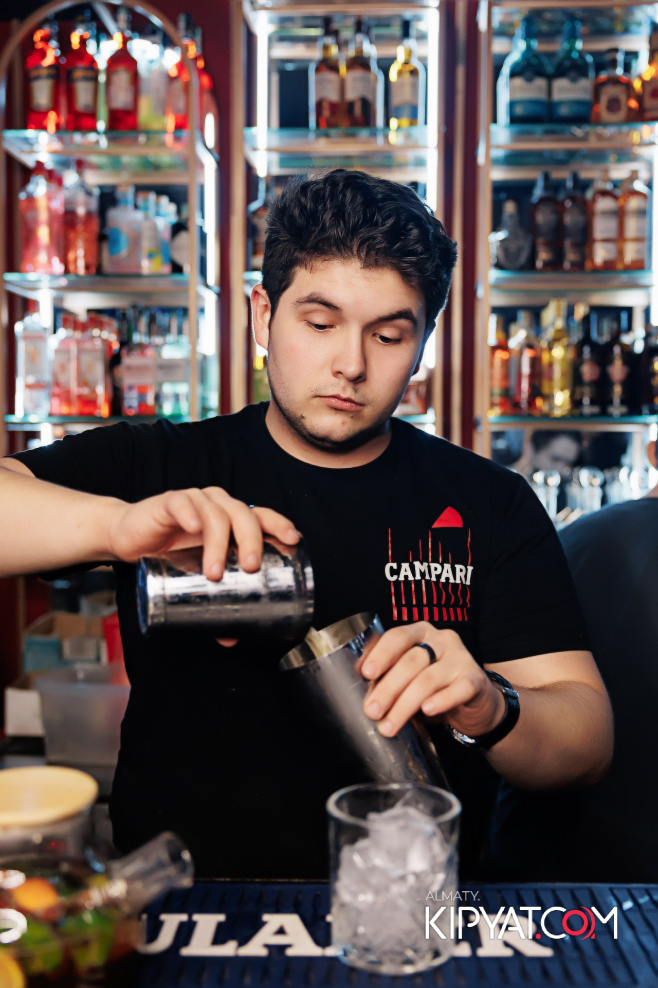 ЗАЯ, НА БИС!. КИПЯТКОМ АЛМАТЫ!