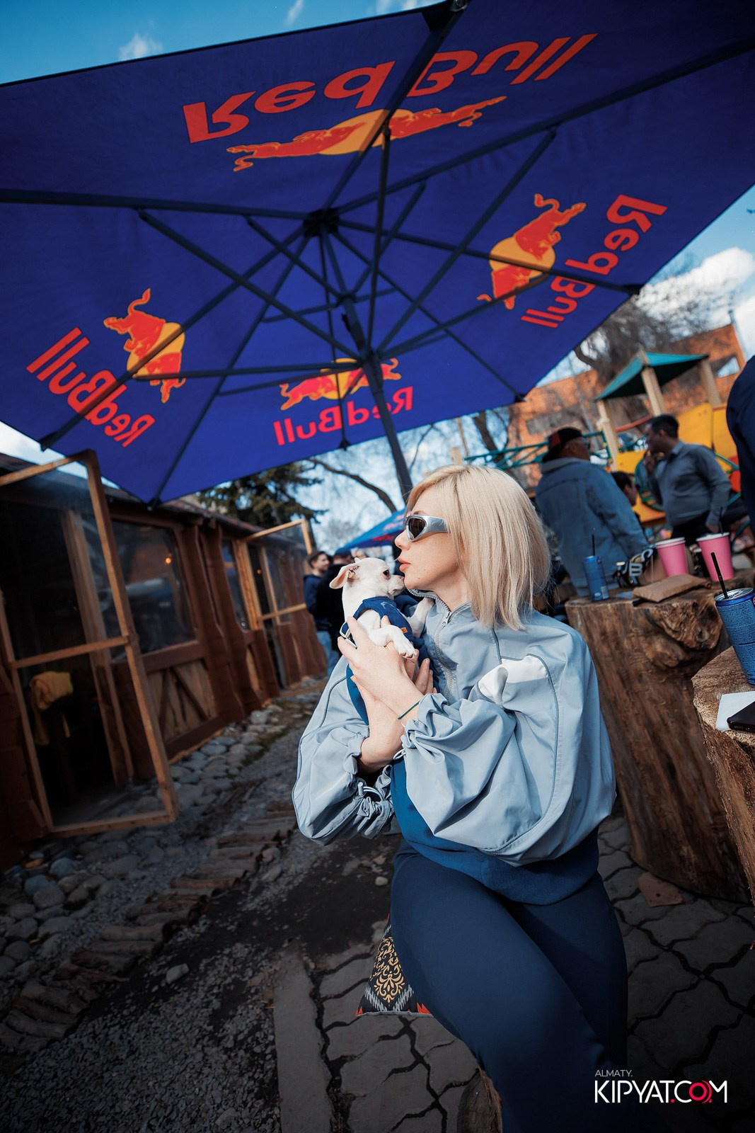 ДНЕВНОЙ РЕЙВ. КИПЯТКОМ АЛМАТЫ!