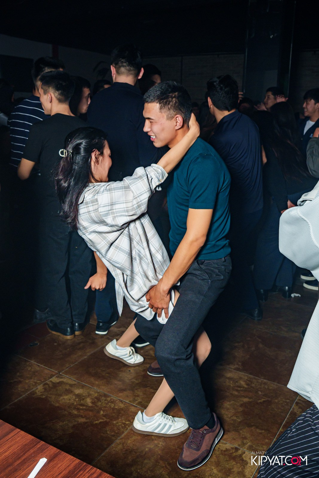 ARAGOSTA. КИПЯТКОМ АЛМАТЫ!