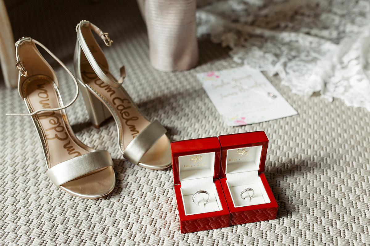 Свадьба на Пхукете для пары из Англии в отеле Katathani Phuket. Фотограф на Пхукете в Таиланде