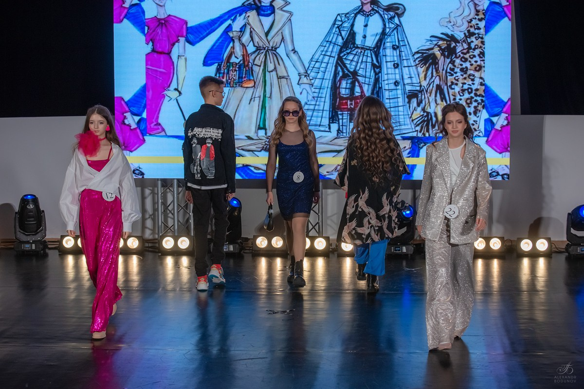 GrandFashionShow2024. Семейный и коммерческий фотограф в Сочи Александр Бодунов