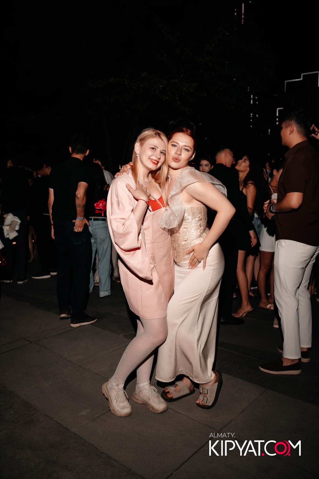 EVENT BAR. КИПЯТКОМ АЛМАТЫ!