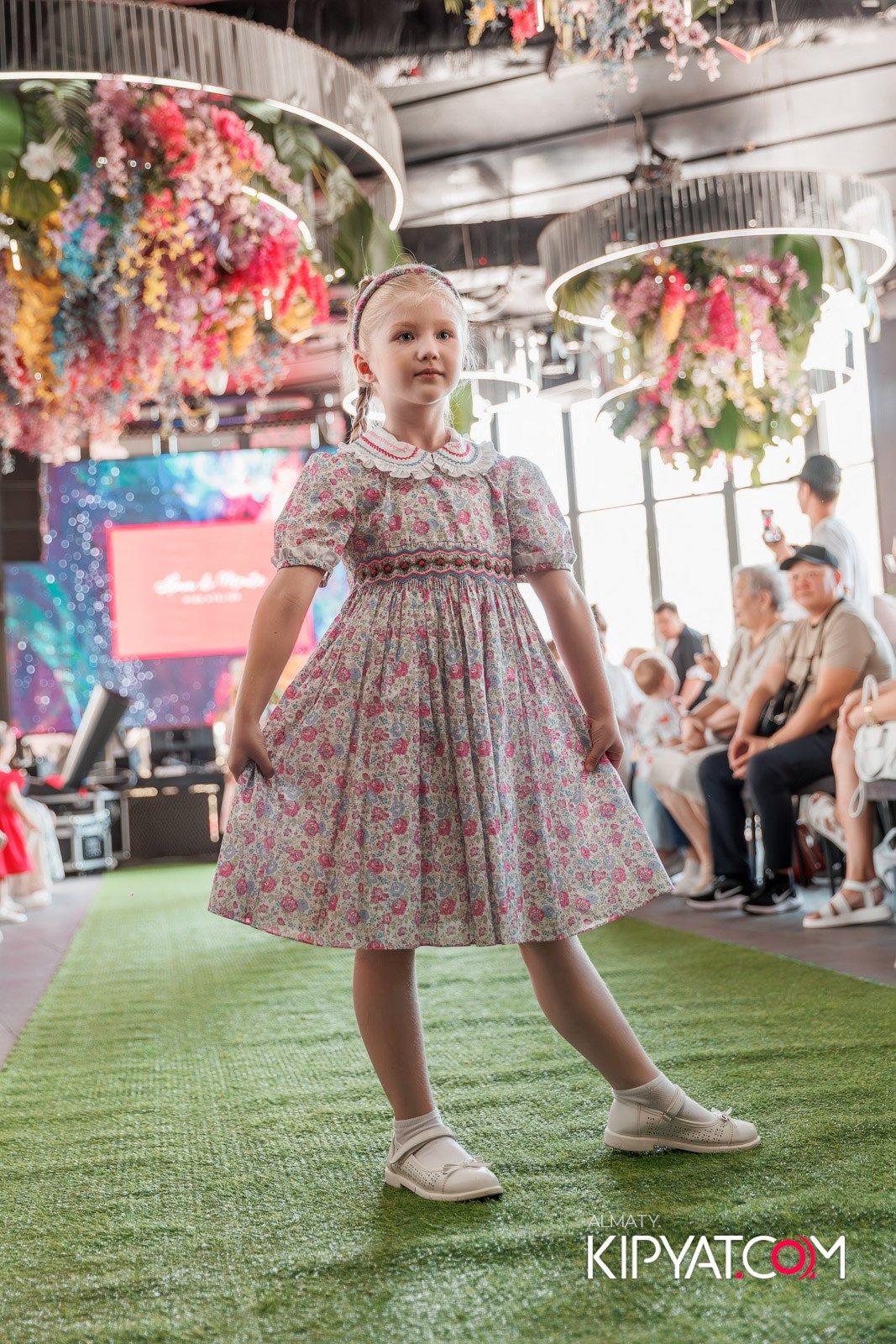 PROM KIDS FASHION SHOW. КИПЯТКОМ АЛМАТЫ!