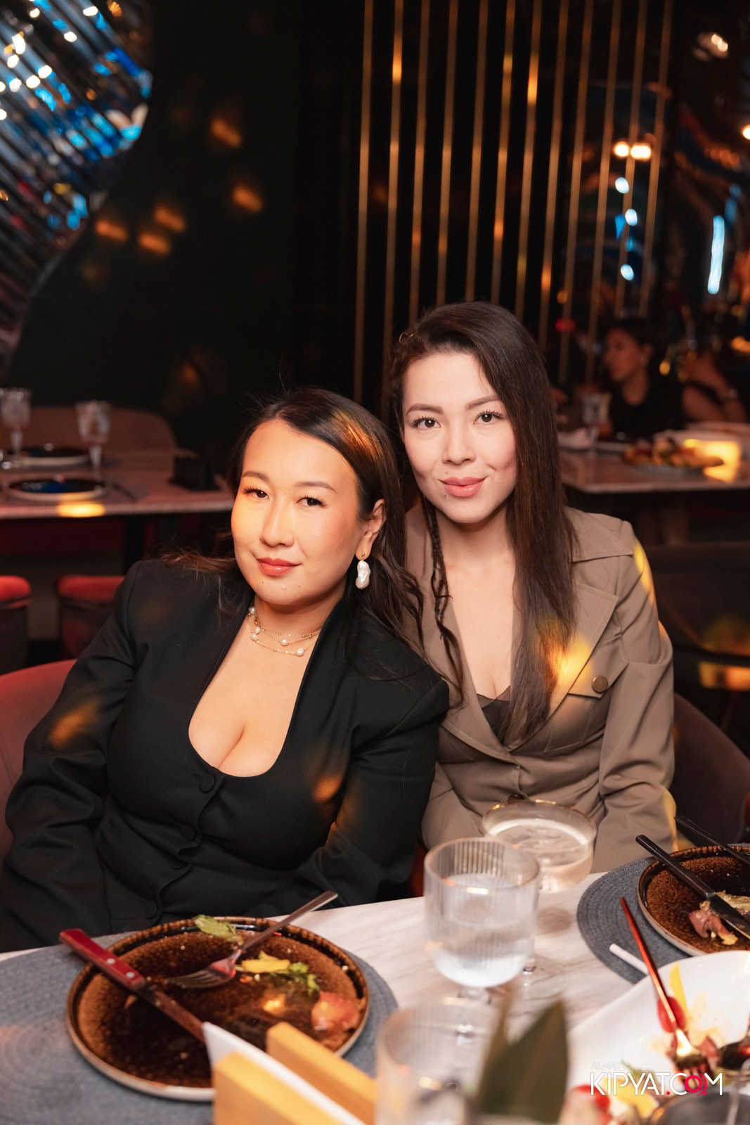 THE BROOKLN B MOOD KARAOKE & TERRACE. КИПЯТКОМ АЛМАТЫ!