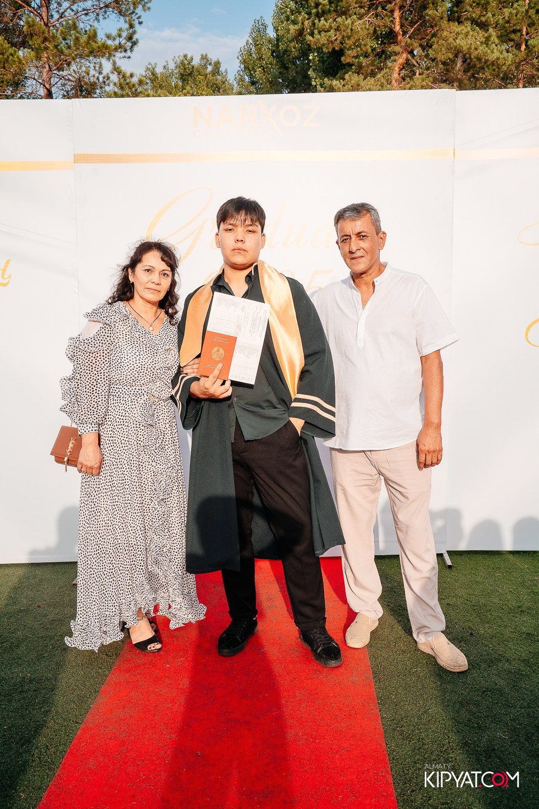 ВРУЧЕНИЕ ДИПЛОМОВ — НАРХОЗ КОЛЛЕДЖ. Part 2. КИПЯТКОМ АЛМАТЫ!