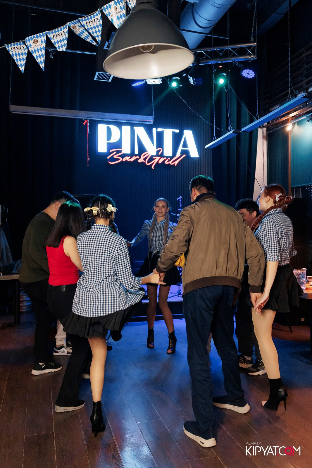 OKTOBERFEST — ПИНТА ADK. КИПЯТКОМ АЛМАТЫ!