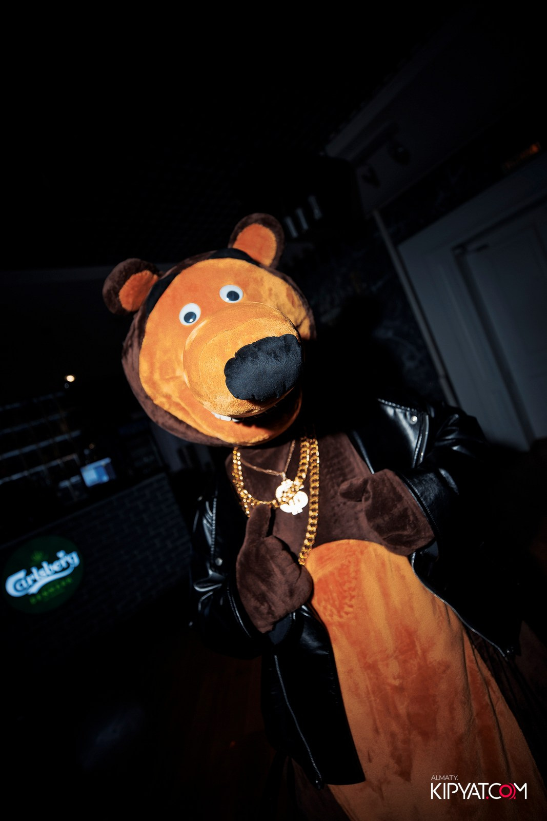 УХО И МЕДВЕДЬ НА КУРМАНГАЗЫ. КИПЯТКОМ АЛМАТЫ!