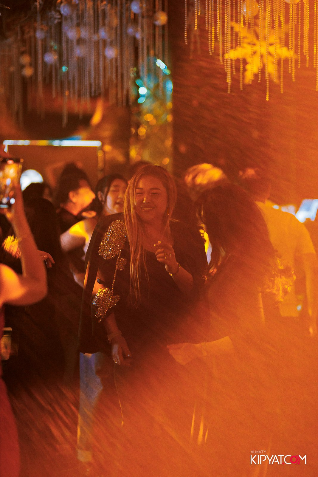 MOOD KARAOKE & TERRACE. КИПЯТКОМ АЛМАТЫ! Фотосъемка мероприятий в Алматы