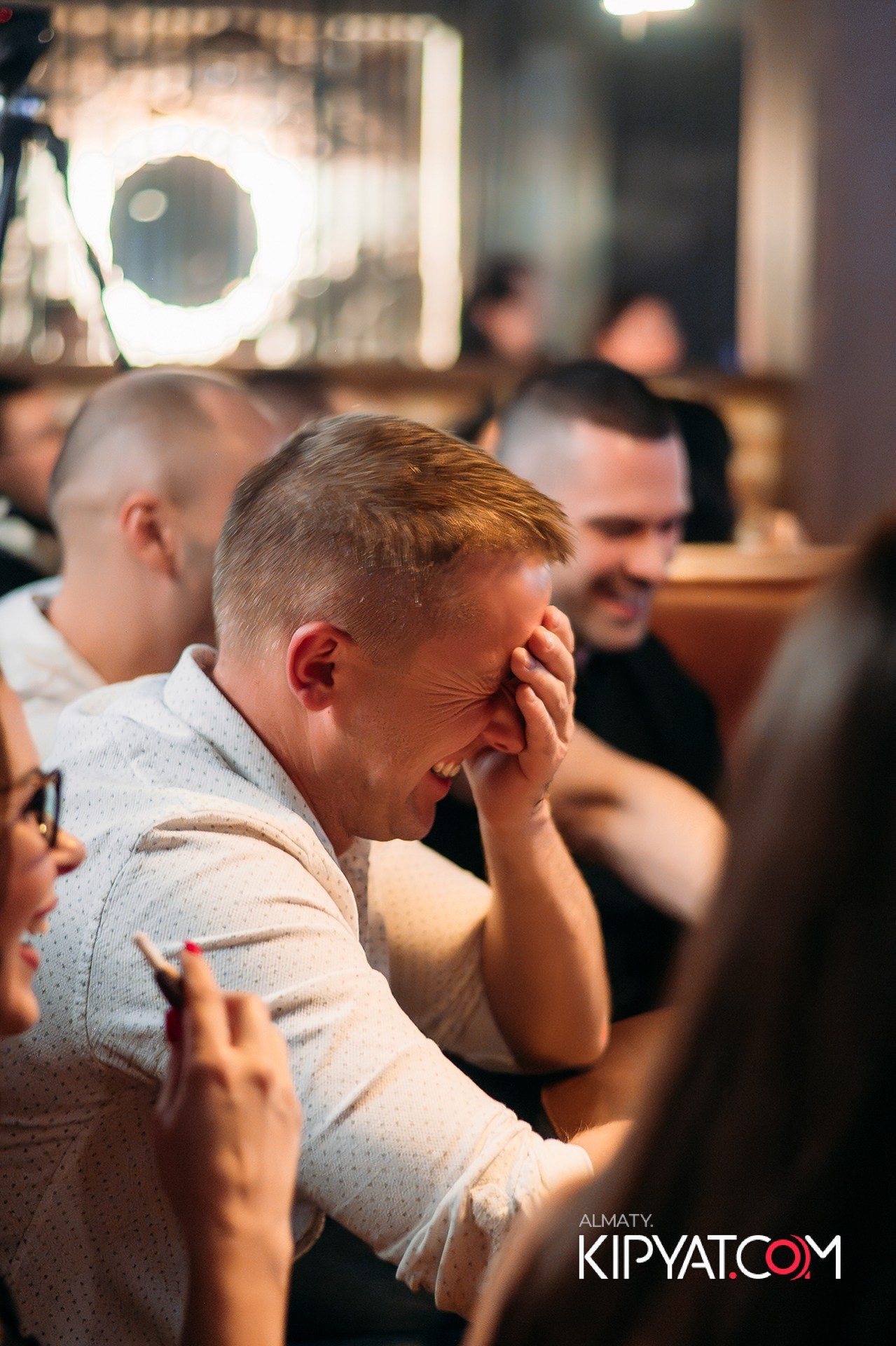 СОЛЬНЫЙ STAND UP КОНЦЕРТ АЛЕКСАНДРА МЕРКУЛЯ. КИПЯТКОМ АЛМАТЫ!