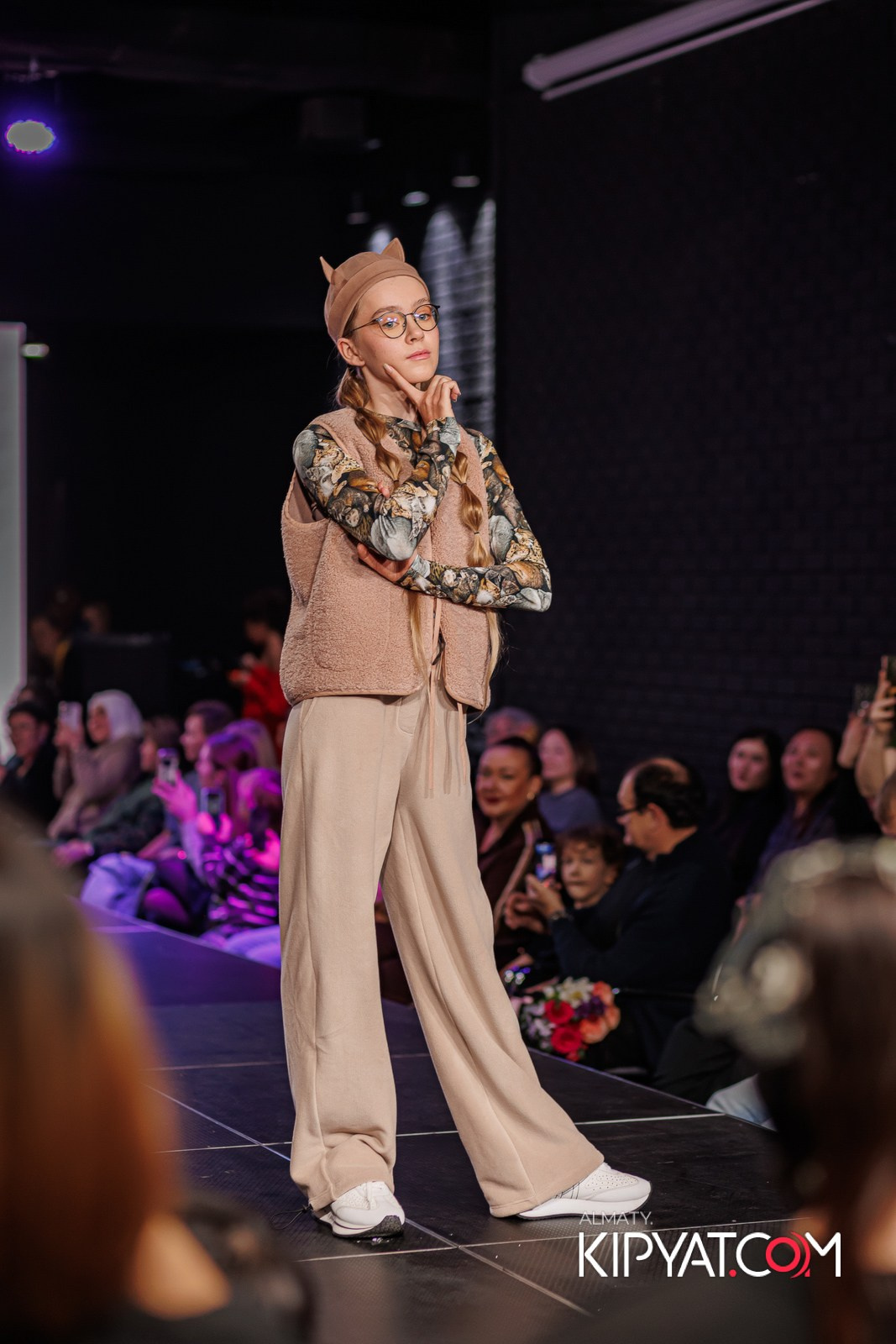 JUNIOR MODELS SHOW В РАМКАХ БЛАГОТВОРИТЕЛЬНОГО ПРОЕКТА МОДА ЗА СЧАСТЬЕ ДЕТЕЙ. КИПЯТКОМ АЛМАТЫ!