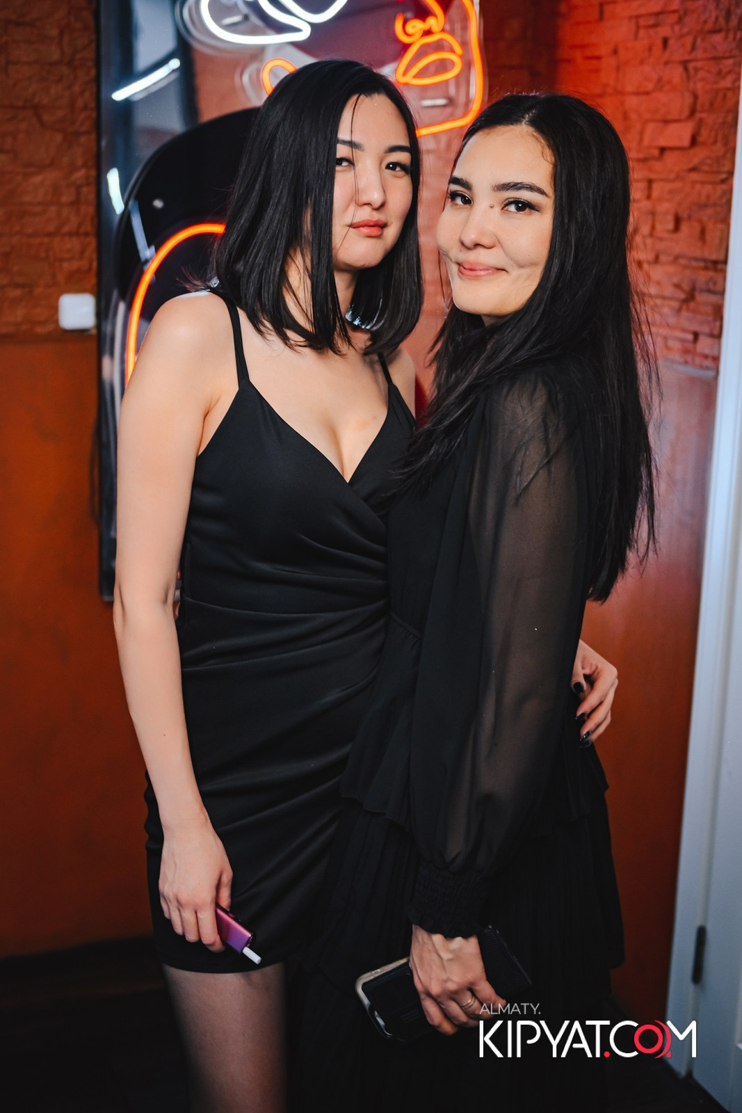 УХО И МЕДВЕДЬ НА САИНА. КИПЯТКОМ АЛМАТЫ! Фотосъемка мероприятий в Алматы