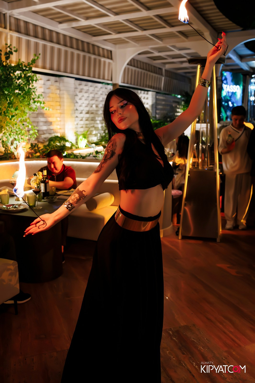 ОФИЦИАЛЬНОЕ ОТКРЫТИЕ ЛЕТНЕЙ ТЕРРАСЫ SIRENA RESTAURANT & BAR. КИПЯТКОМ АЛМАТЫ! Фотосъемка мероприятий в Алматы