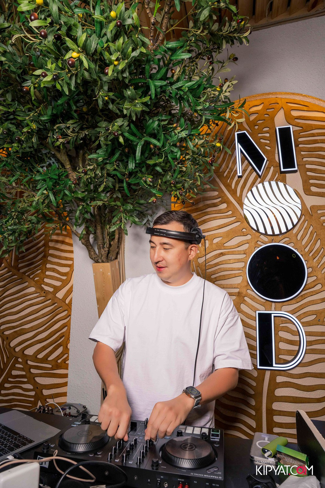 MOOD KARAOKE S TERRACE. КИПЯТКОМ АЛМАТЫ!