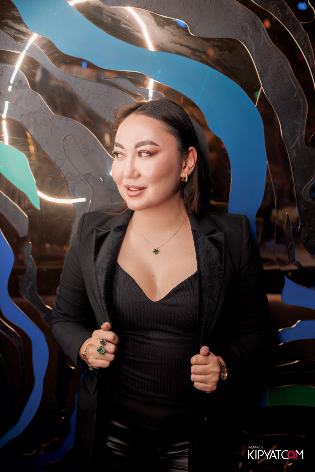 MOOD KARAOKE & TERRACE. КИПЯТКОМ АЛМАТЫ!