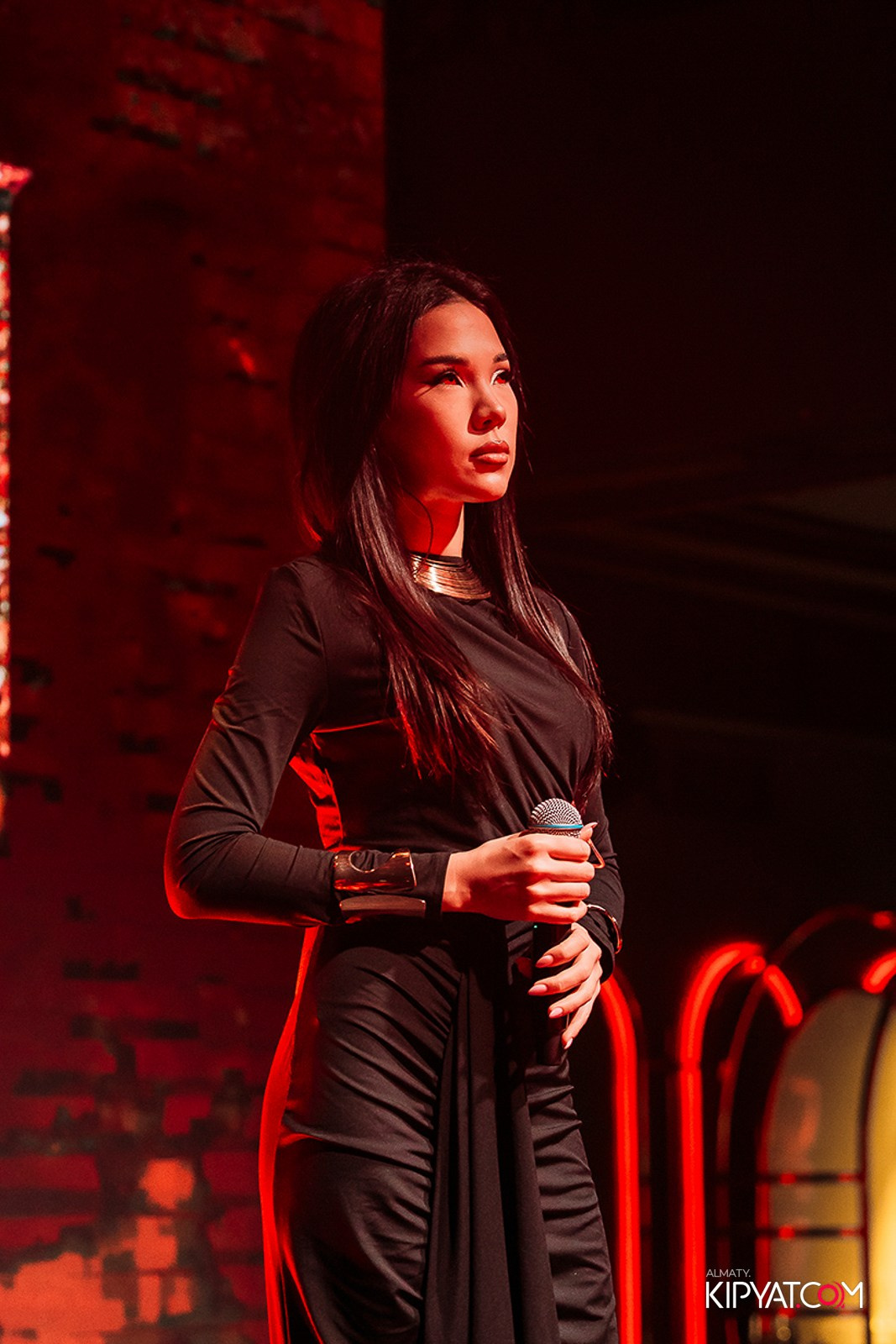 QUEEN. КИПЯТКОМ АЛМАТЫ!