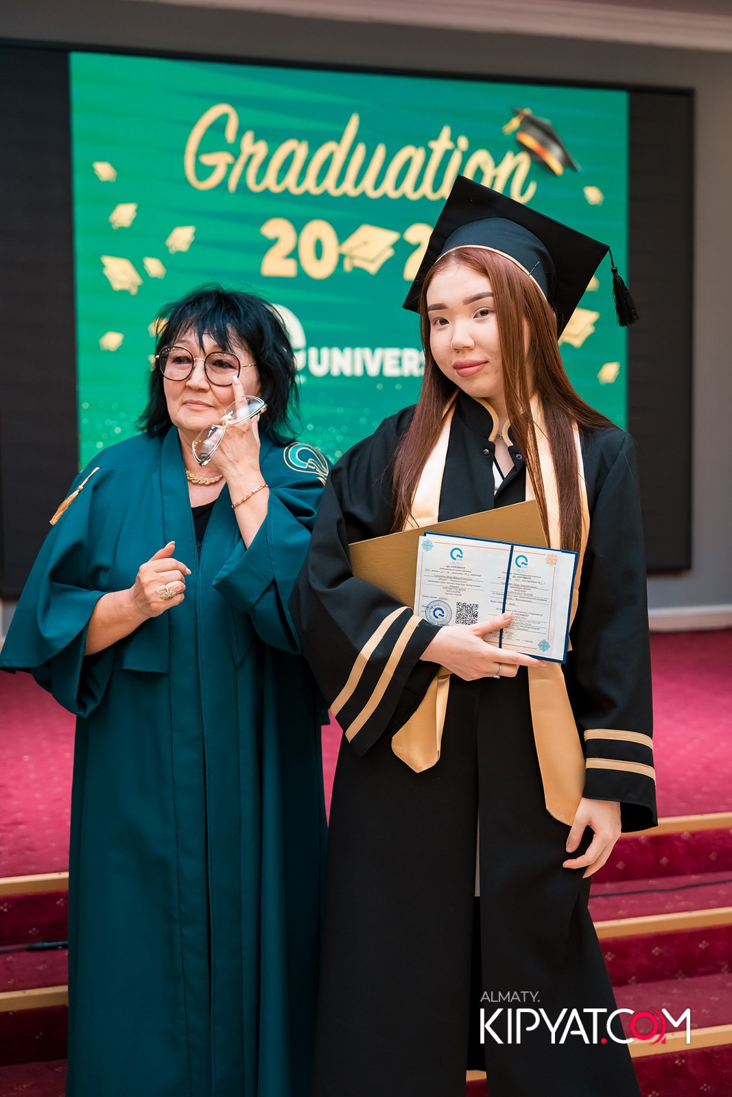 GRADUATION 2025 Q UNIVERSITY. КИПЯТКОМ АЛМАТЫ!