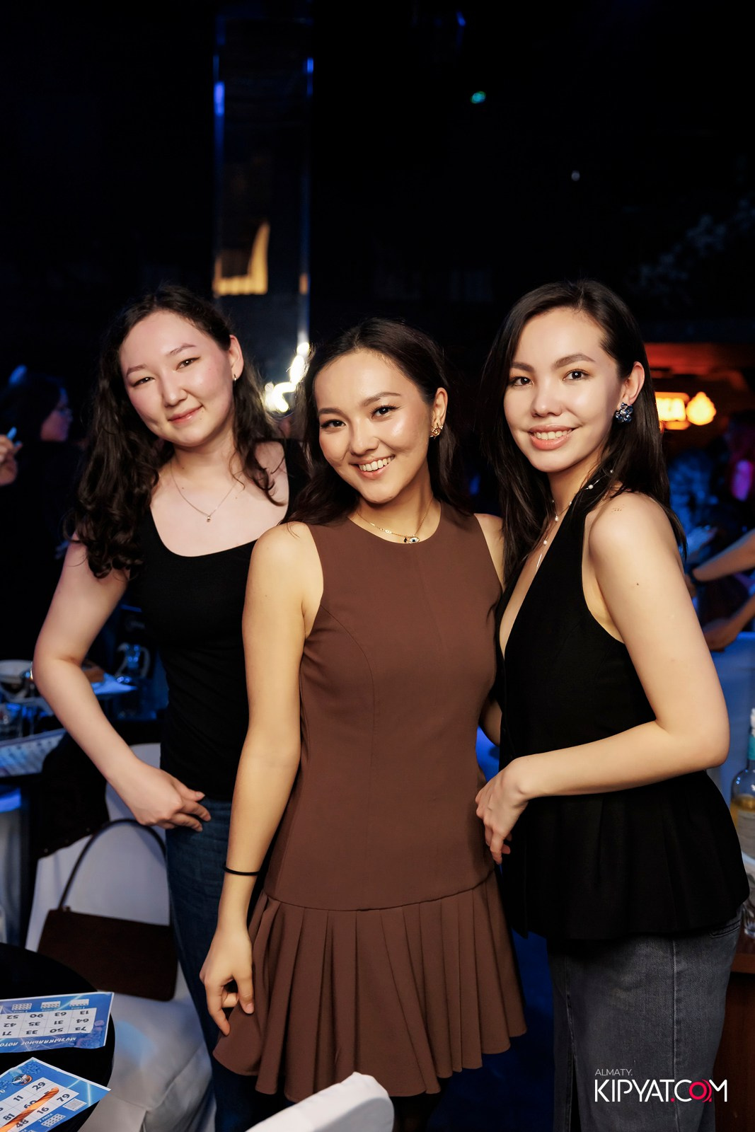 МУЗЫКАЛЬНОЕ ЛОТО В HIT RETRO. КИПЯТКОМ АЛМАТЫ! Фотосъемка мероприятий в Алматы