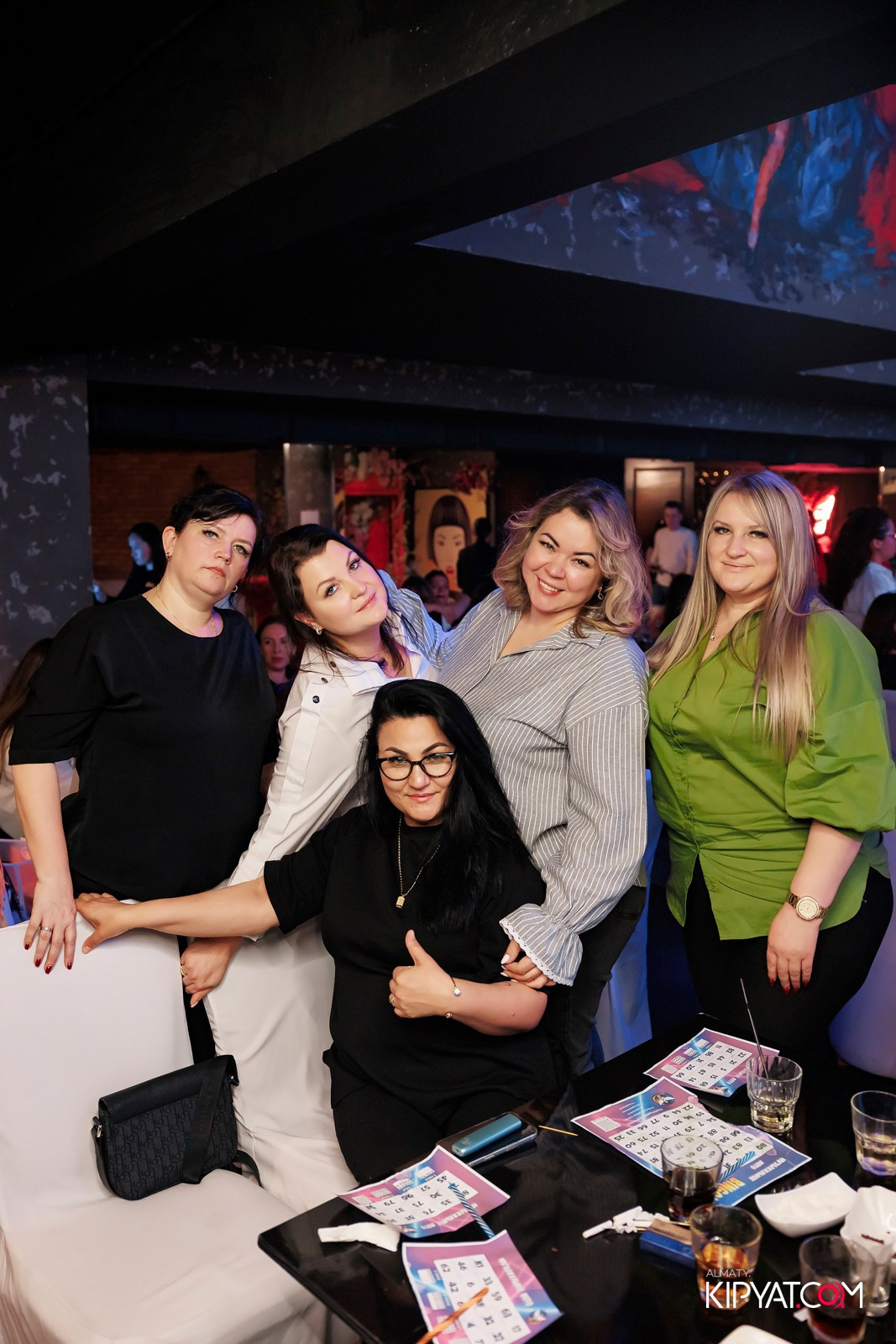 МУЗЫКАЛЬНОЕ ЛОТО В HIT RETRO. КИПЯТКОМ АЛМАТЫ! Фотосъемка мероприятий в Алматы