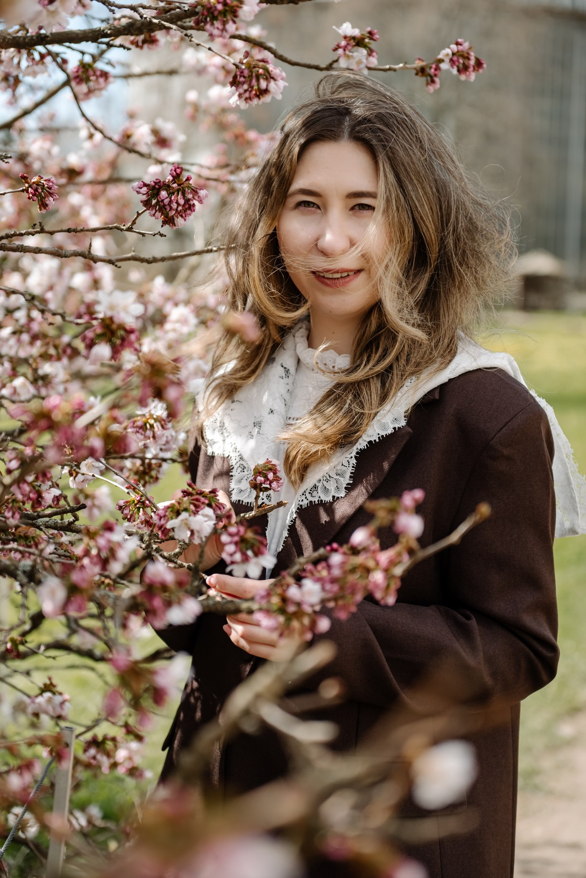 Марина с сакурой. Свадебный и семейный фотограф в Санкт-Петербурге Елена Худякова