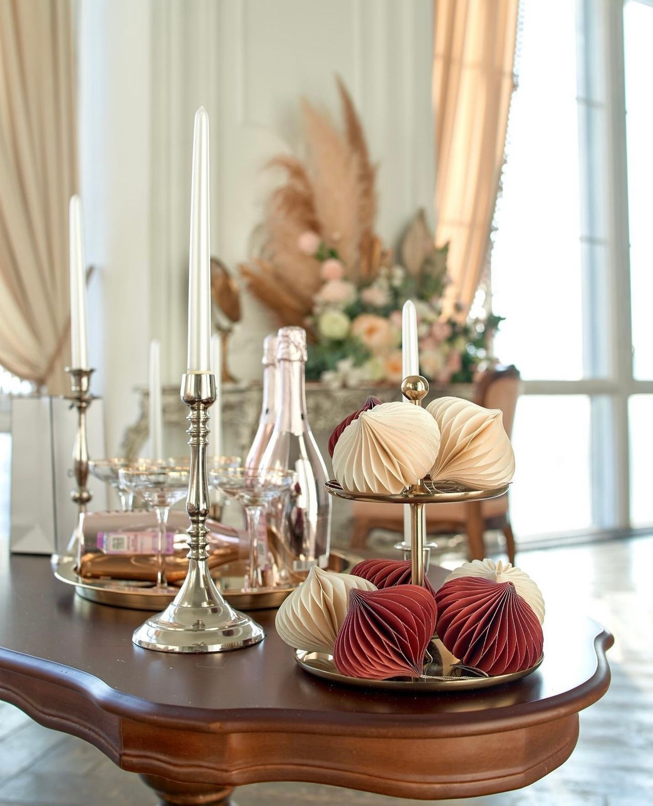 Зал «Angels». Семейный и женский фотограф в Москве Зоя Бучерова