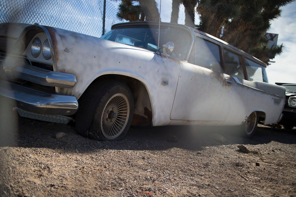 Ретро- авторазборка, США, 2013. Фотограф Василий Буланов