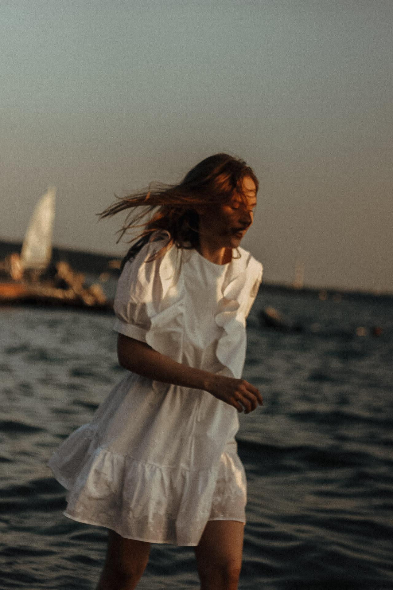 Фотосессия пары на пляже недорого. Семейный фотодуэт Ирина и Николай Власьевы. Фотосессии в Новосибирске