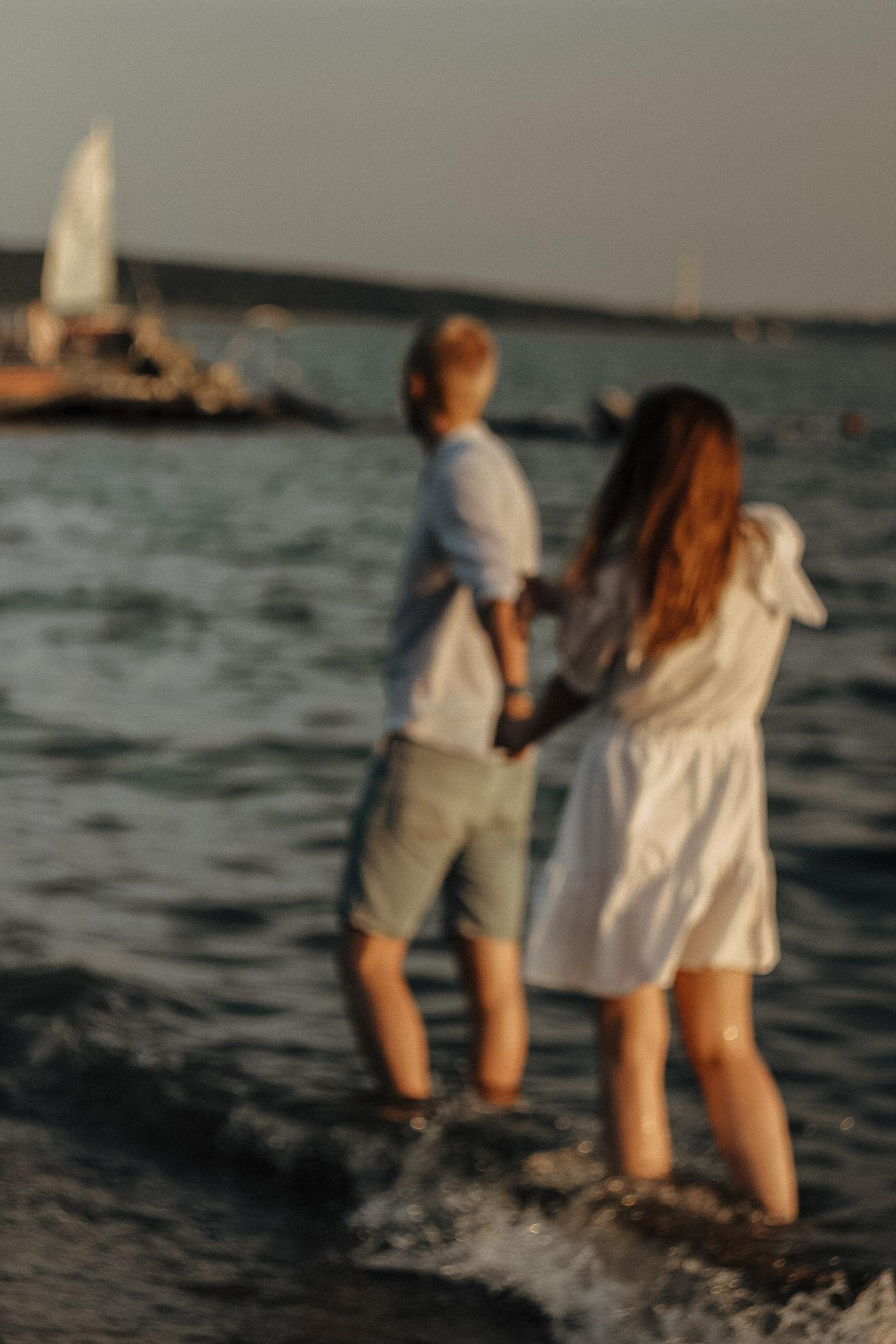 Фотосессия пары на пляже недорого. Семейный фотодуэт Ирина и Николай Власьевы. Фотосессии в Новосибирске