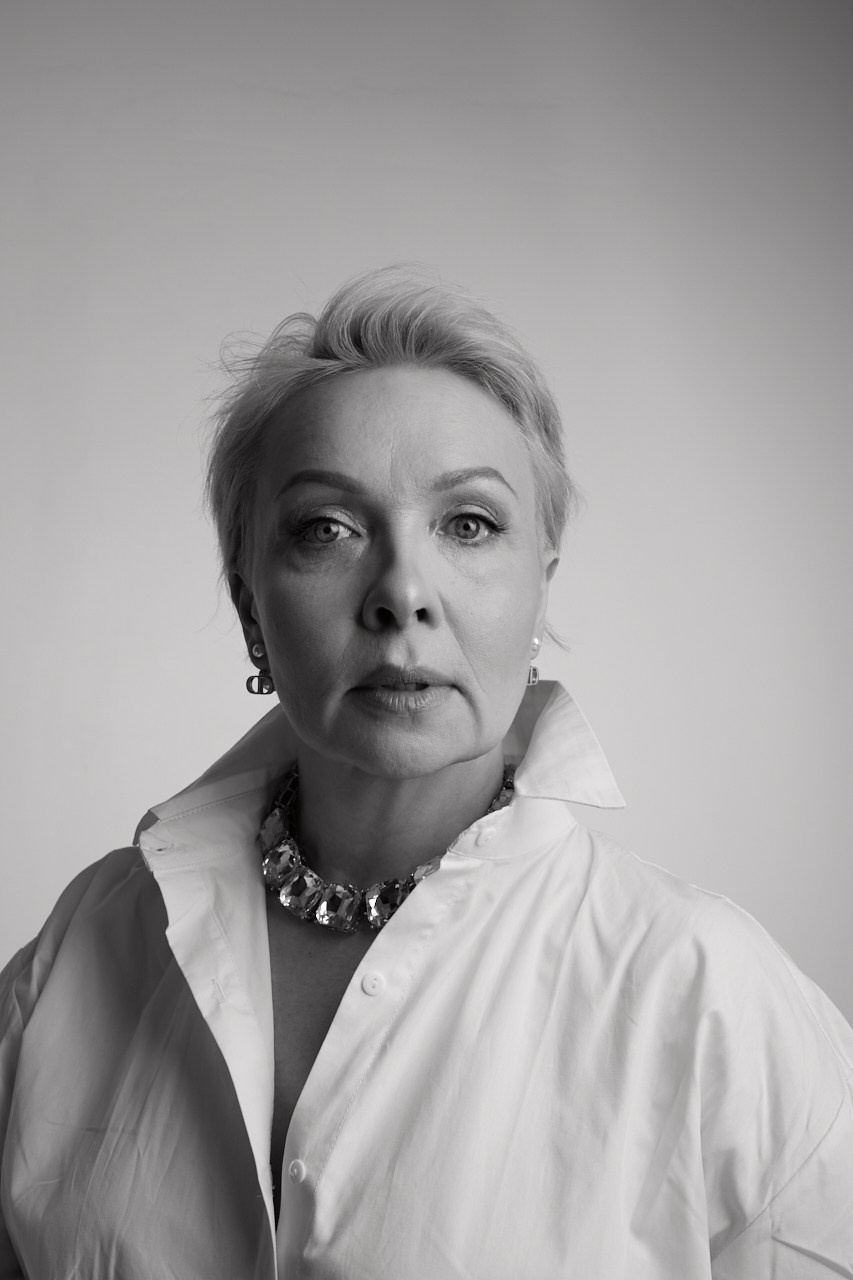 WHITE. Фотомодель